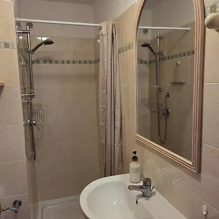 Apartment Avec Piscine En Bord De - Corse *