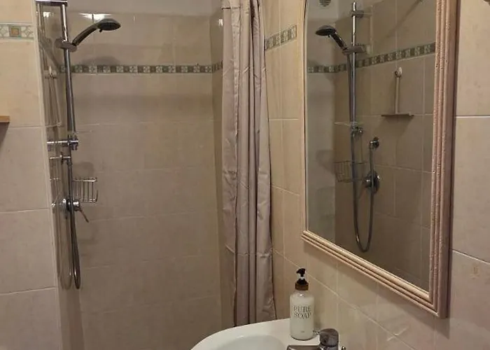 Apartment Avec Piscine En Bord De - Corse *